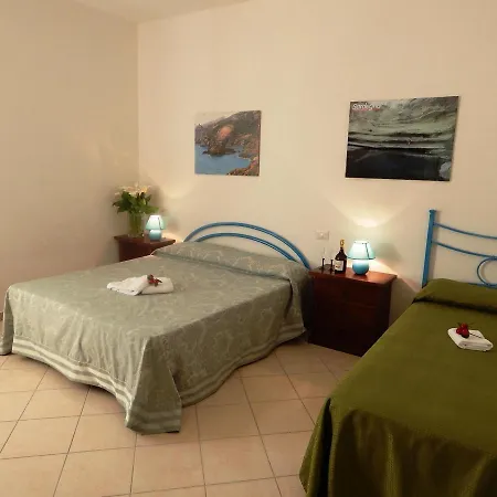 Locazione Turistica 2 * Cala Liberotto